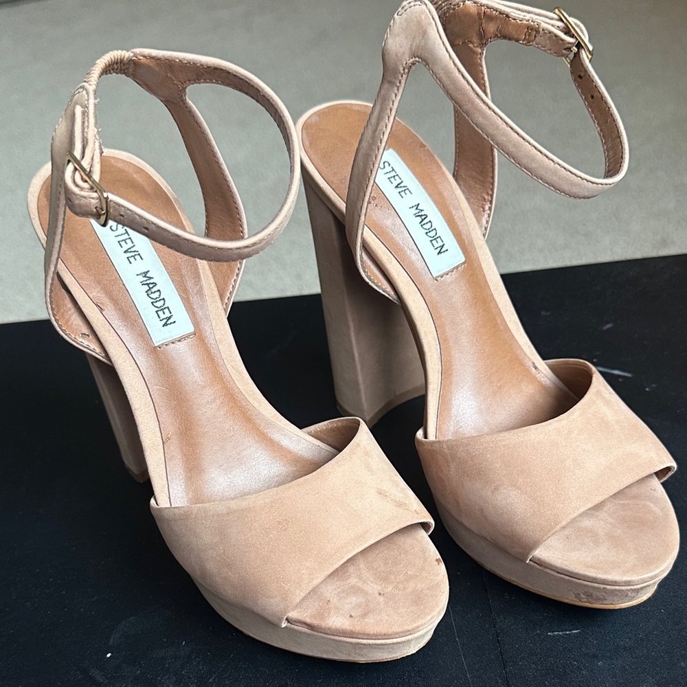 Steve Madden Tan Platform Heels